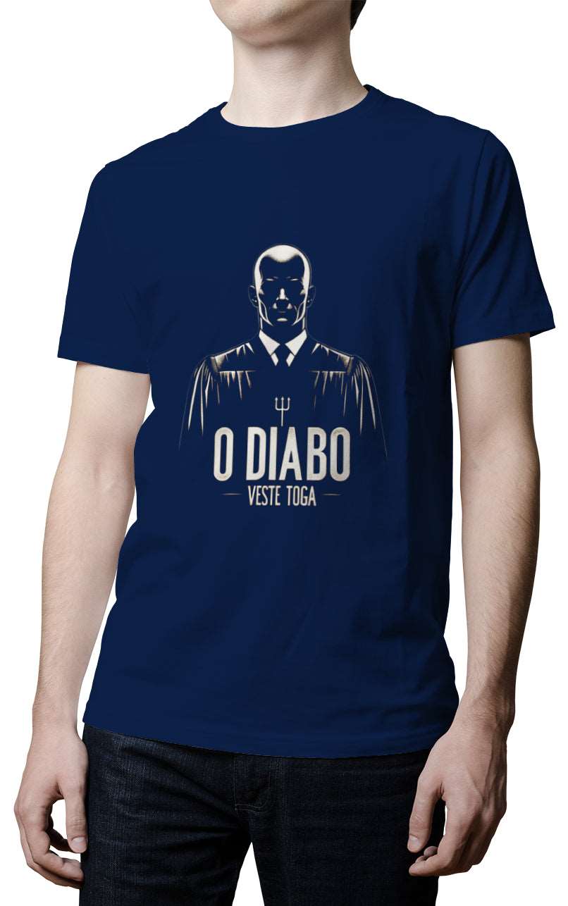 Camiseta - O Diabo Veste Toga